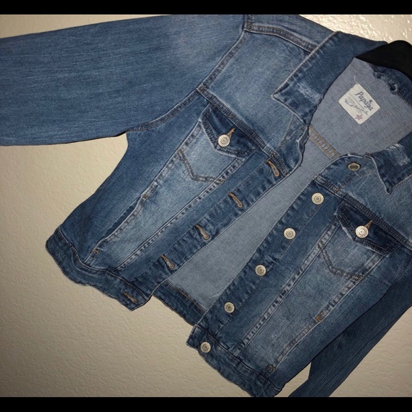 Blue jean jacket - Picture 1 of 1